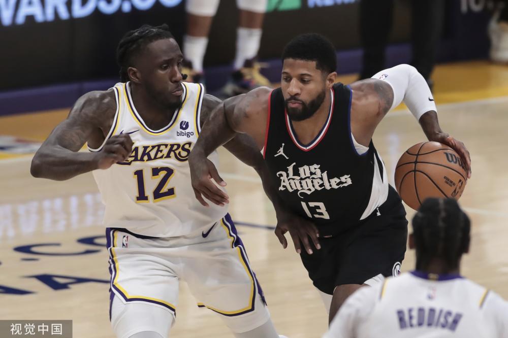 随着时间的 随着时间的